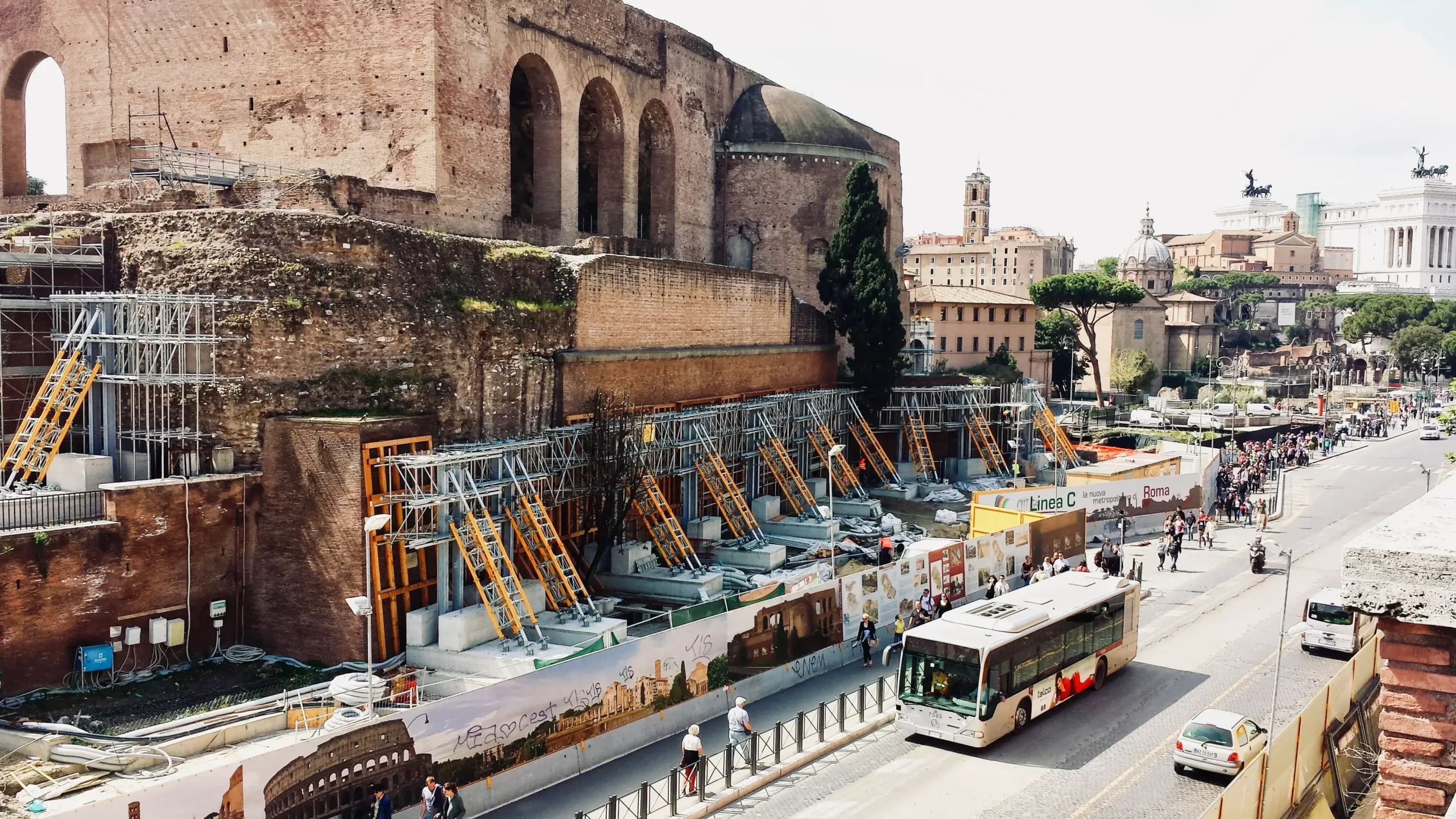 Assistenza - Passari & Cilia - Fori Imperiali - Roma Capitale